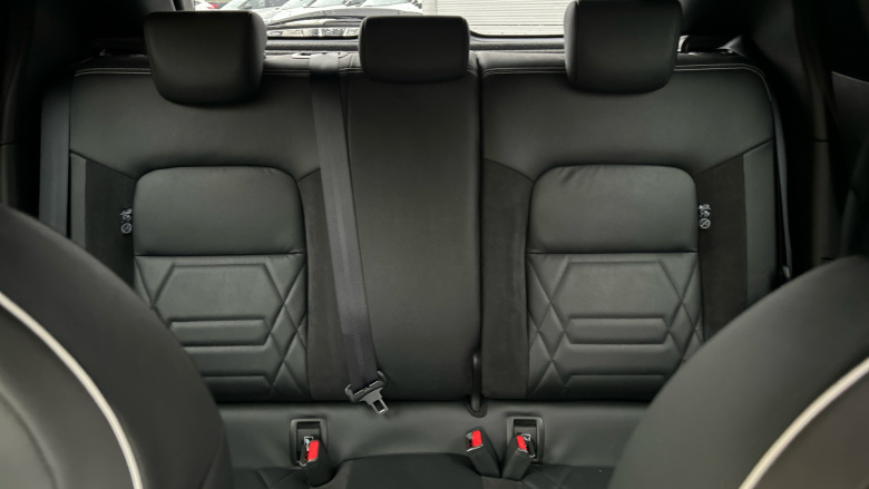 Nissan Juke 1.6 Hybrid Tekna+ 5dr Auto Hybrid Hatchback